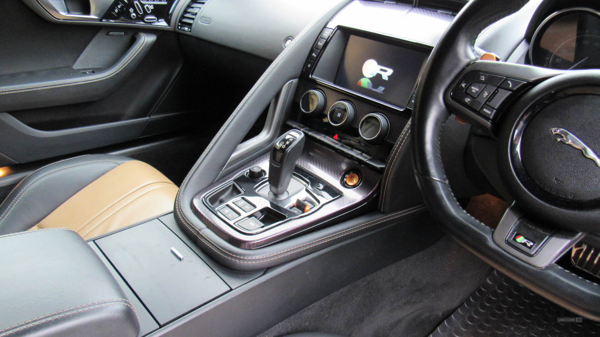 Mar 2014 Jaguar F-Type 5.0 Supercharged V8 R 2dr Auto