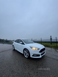 Ford Focus 2.0T EcoBoost ST-2 5dr in Antrim