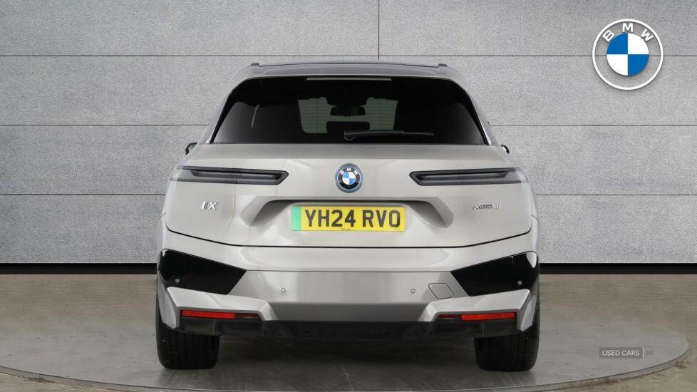 Apr 2024 BMW iX 385kW xDrive50 M Sport 111.5kWh 5dr Auto