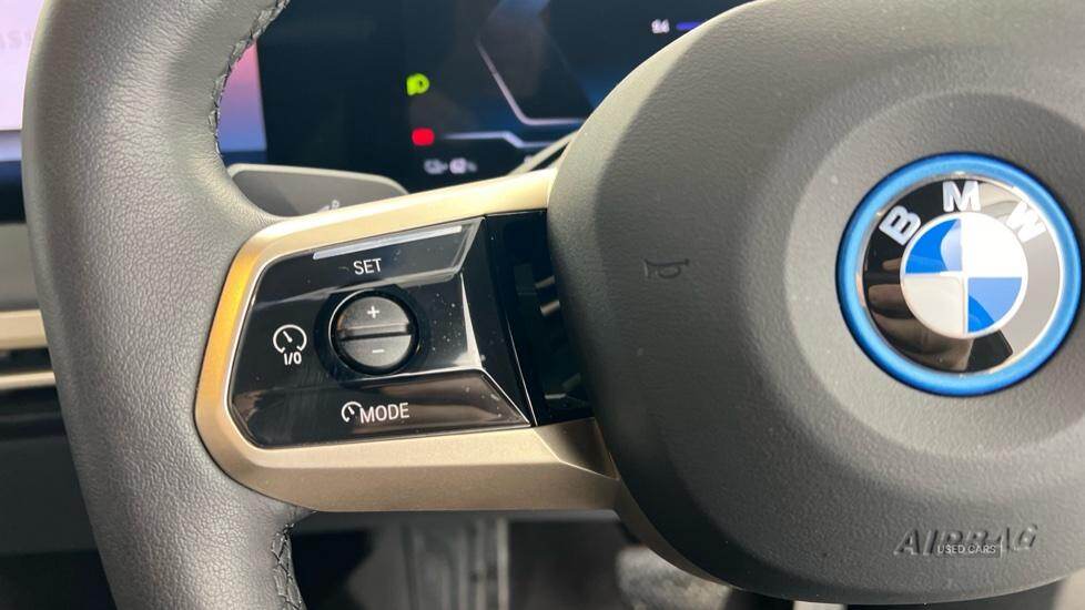 Apr 2024 BMW iX 385kW xDrive50 M Sport 111.5kWh 5dr Auto