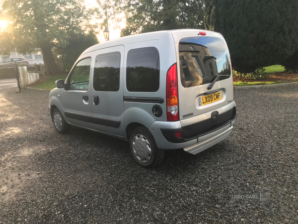 Renault Kangoo ESTATE in Down