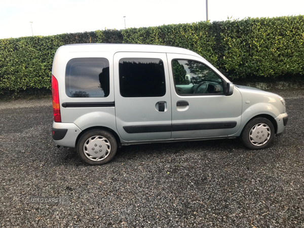 Renault Kangoo ESTATE in Down