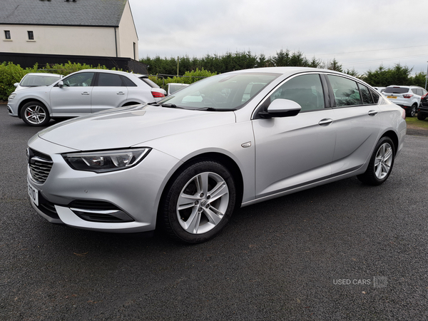 Vauxhall Insignia DIESEL GRAND SPORT in Antrim