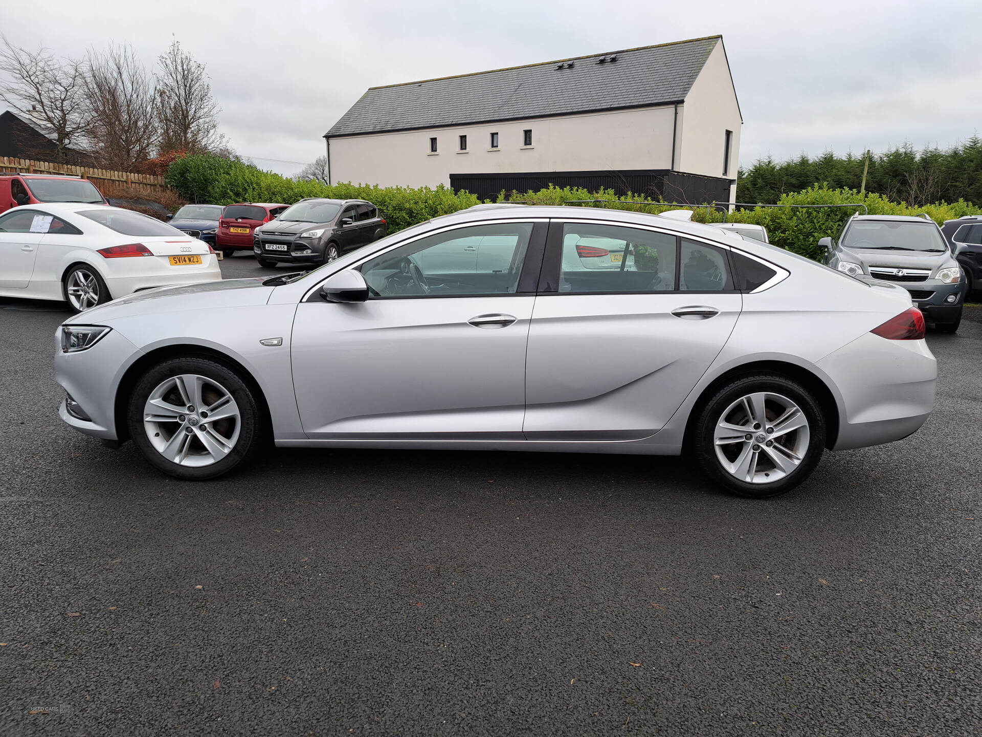 Vauxhall Insignia DIESEL GRAND SPORT in Antrim