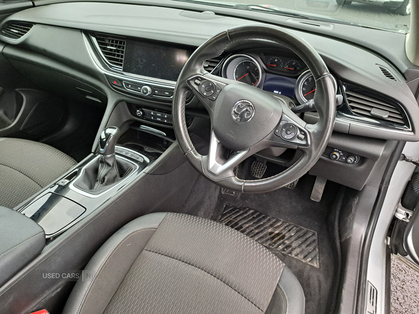 Vauxhall Insignia DIESEL GRAND SPORT in Antrim