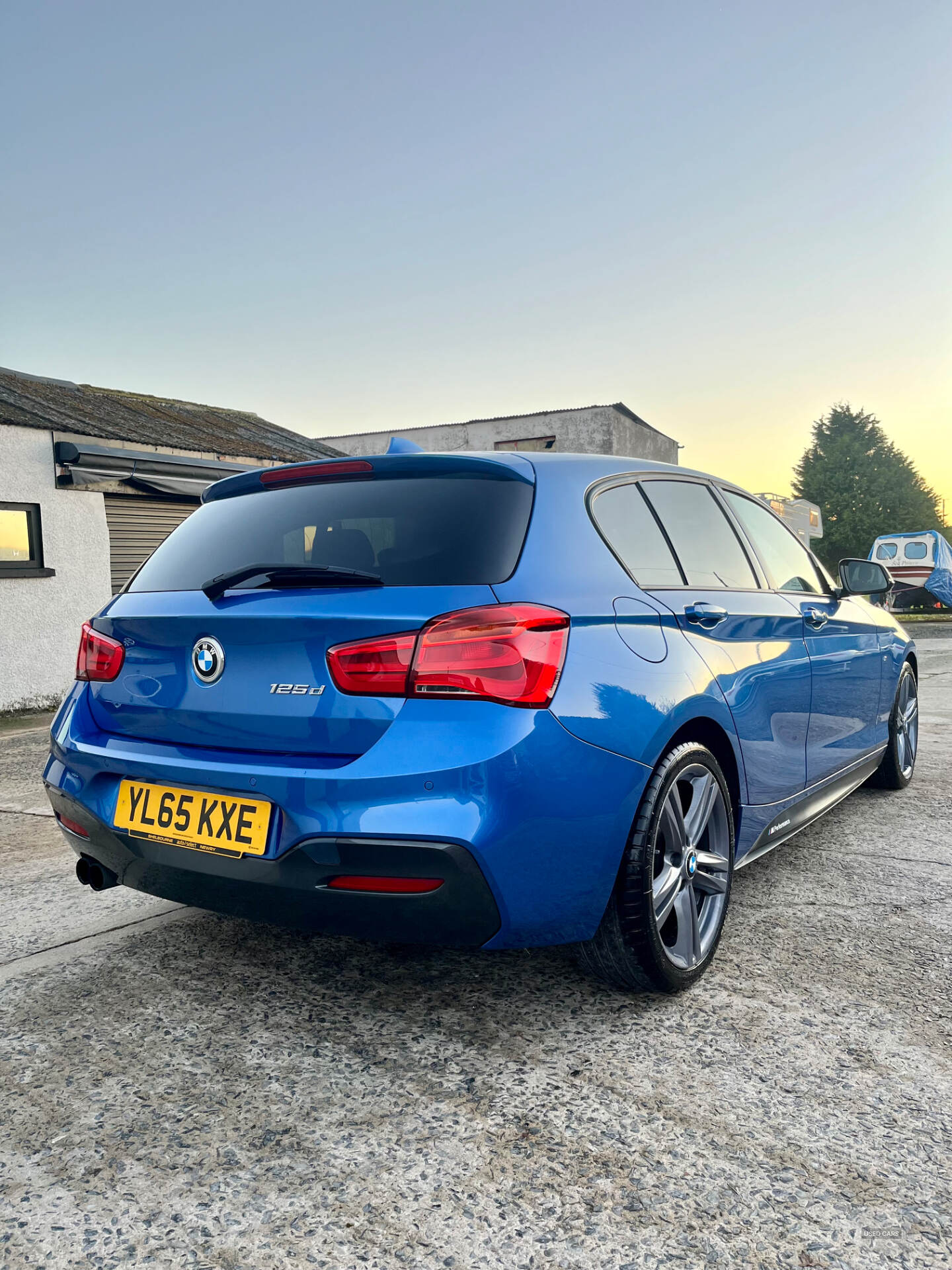 BMW 1 Series DIESEL HATCHBACK in Down