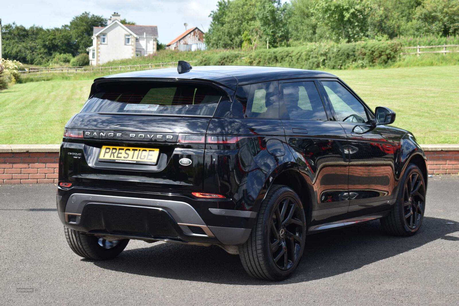 Nov 2019 Land Rover Range Rover Evoque 2.0 D180 R-Dynamic S 5dr Auto