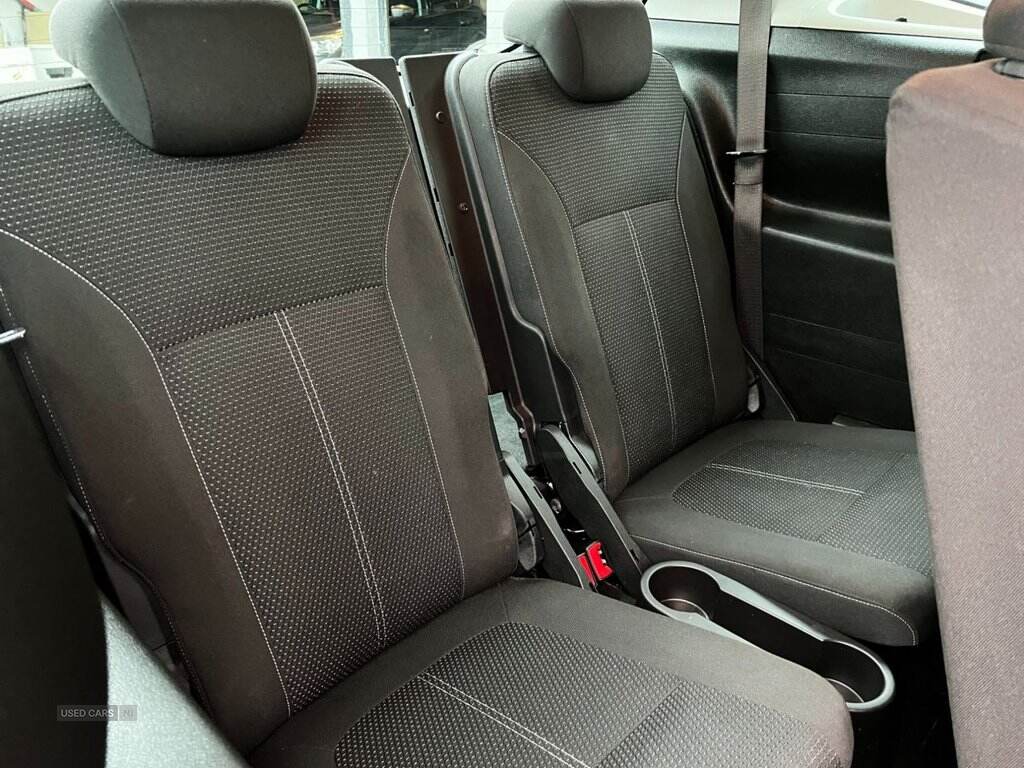 Jul 2015 Vauxhall Zafira Tourer 1.4T SRi 5dr