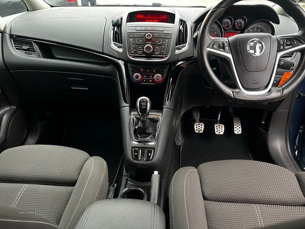 Jul 2015 Vauxhall Zafira Tourer 1.4T SRi 5dr
