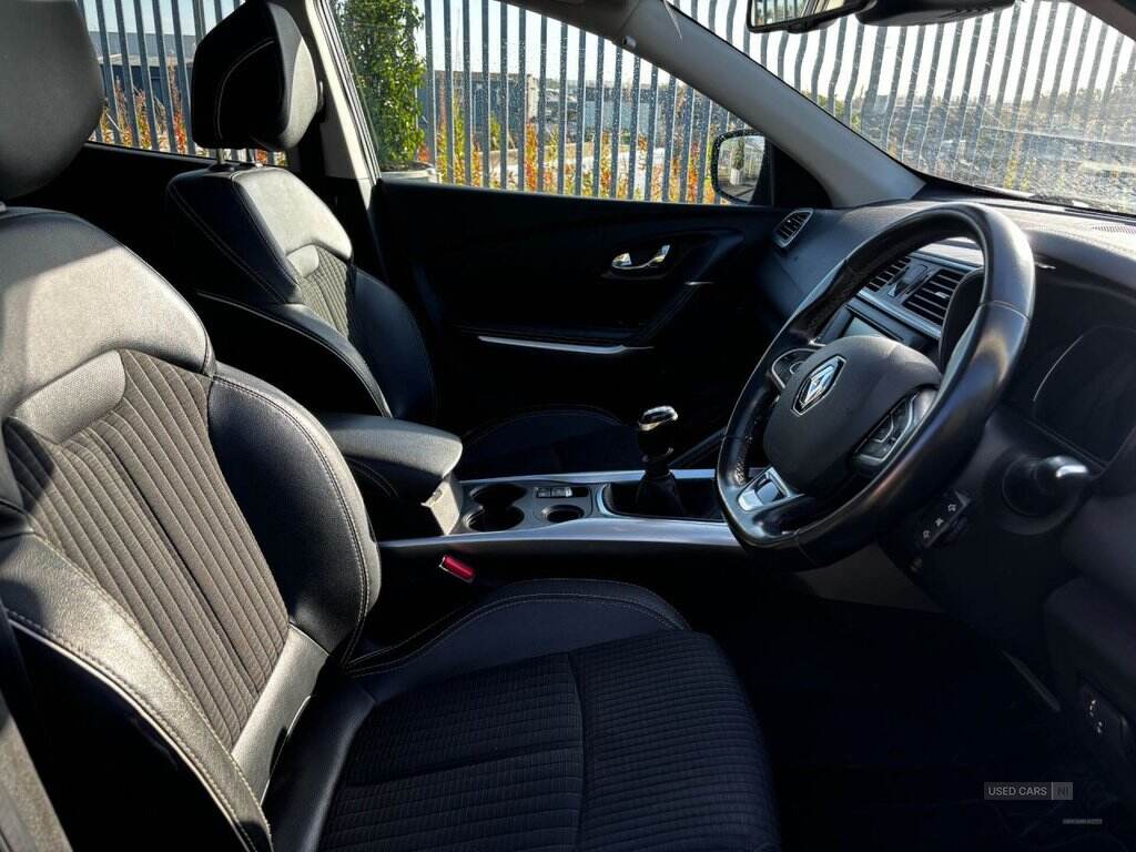Jun 2018 Renault Kadjar 1.2 TCE Signature Nav 5dr