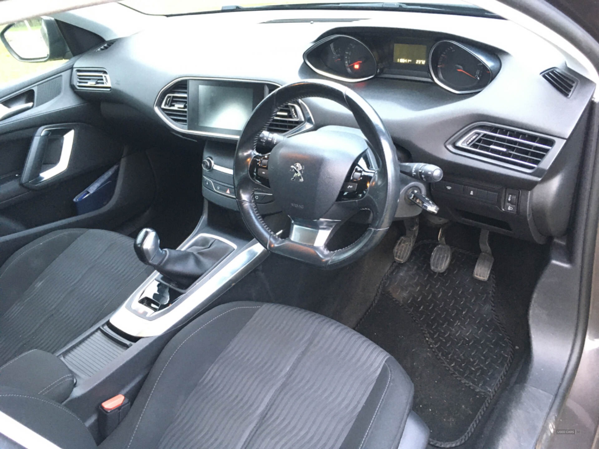 May 2014 Peugeot 308 1.6 HDi 92 Active 5dr