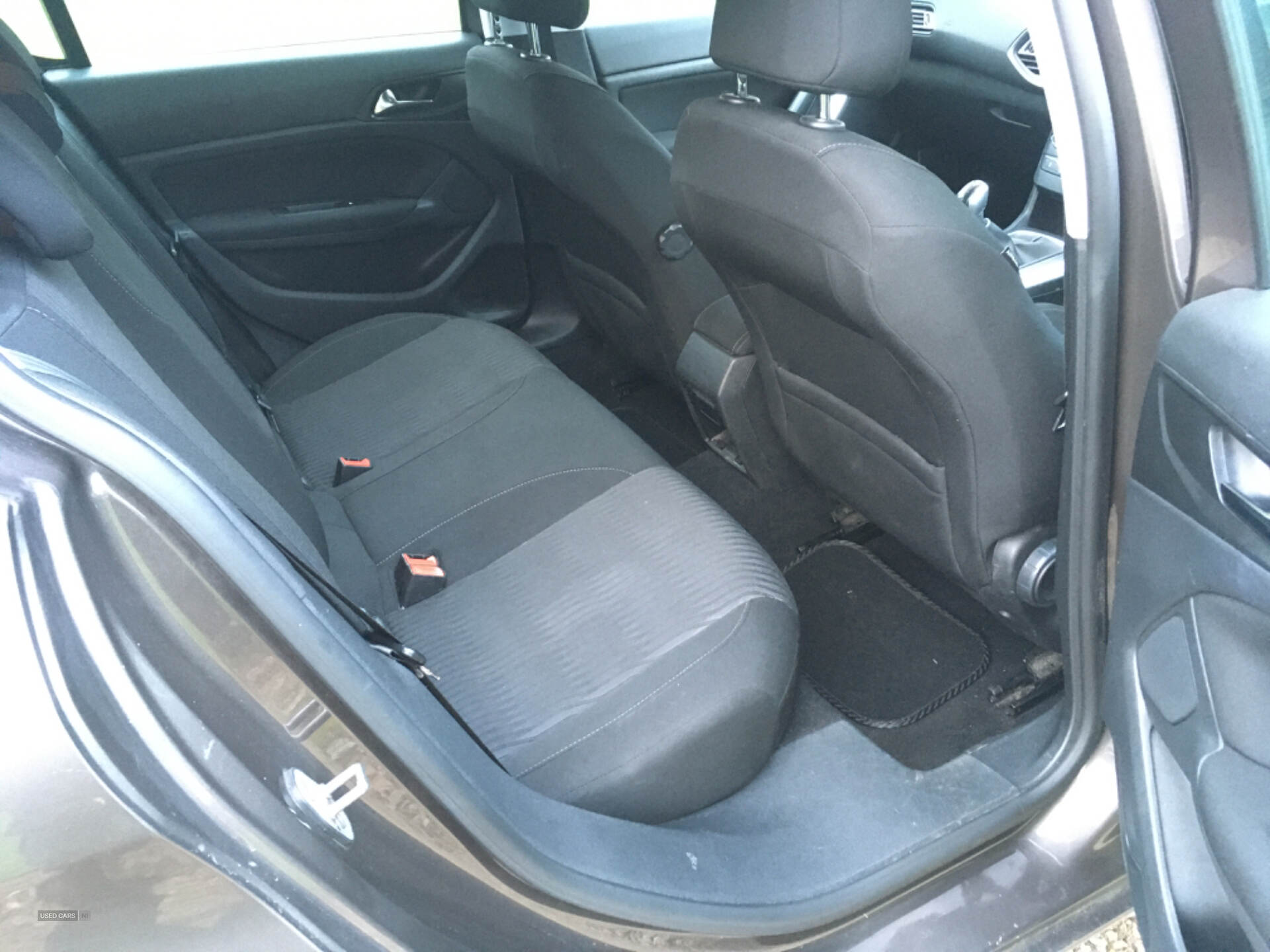 May 2014 Peugeot 308 1.6 HDi 92 Active 5dr