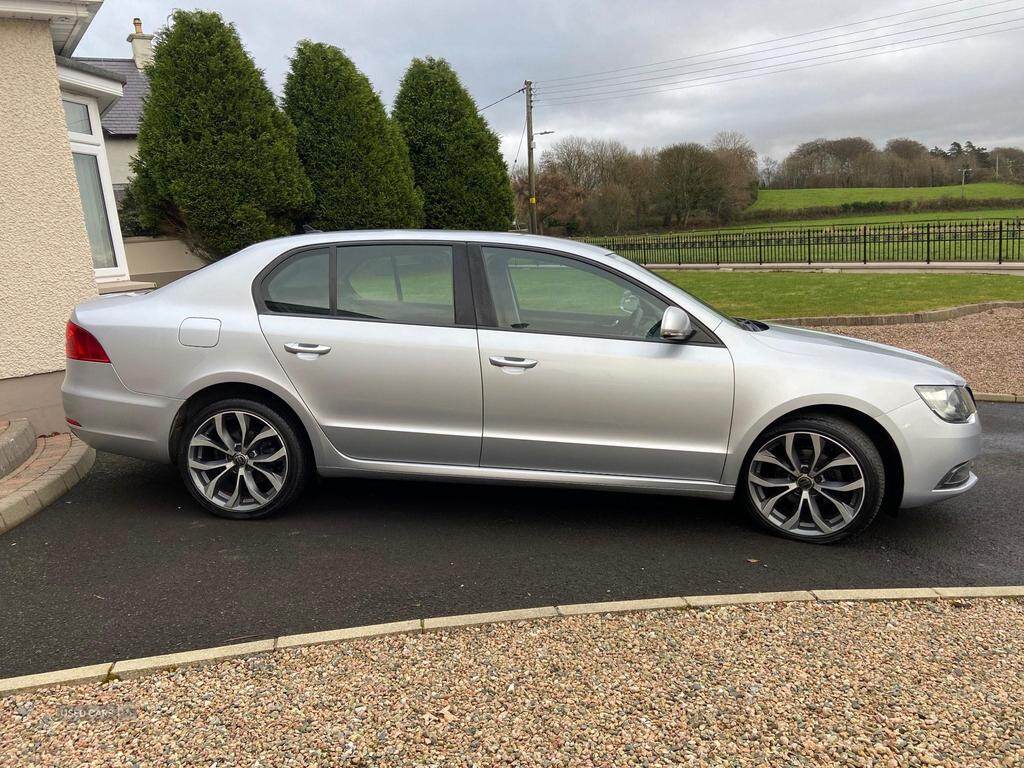 Jan 2014 Skoda Superb 1.6 TDI CR S 5dr
