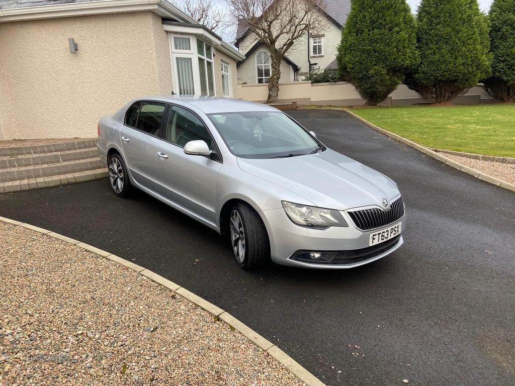 Jan 2014 Skoda Superb 1.6 TDI CR S 5dr