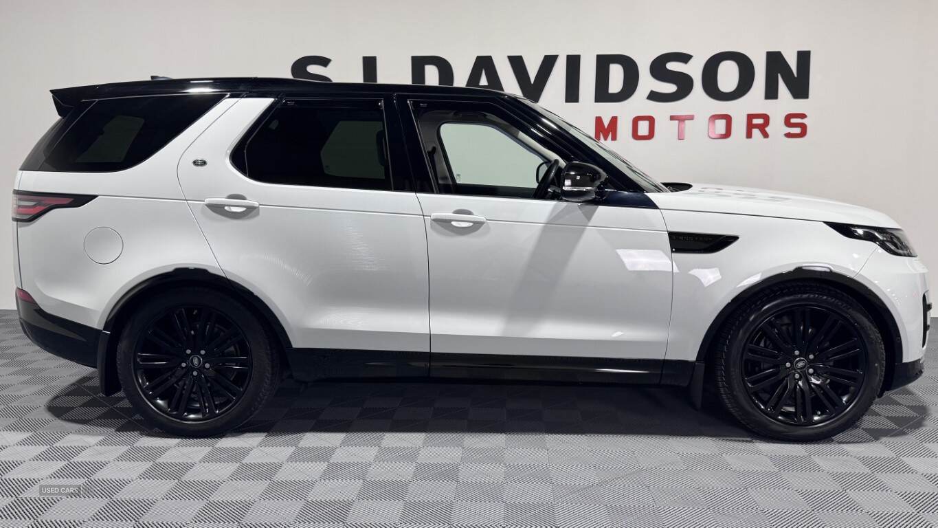 Feb 2020 Land Rover Discovery 3.0 SD6 Landmark Edition 5dr Auto