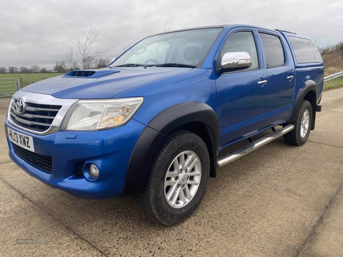 Apr 2013 Toyota Hilux Invincible D/Cab Pick Up 3.0 D-4D 4WD 171