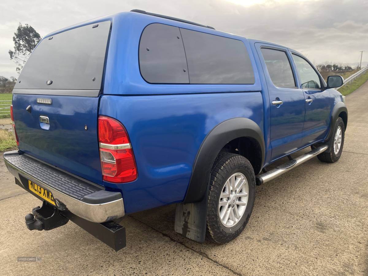 Apr 2013 Toyota Hilux Invincible D/Cab Pick Up 3.0 D-4D 4WD 171