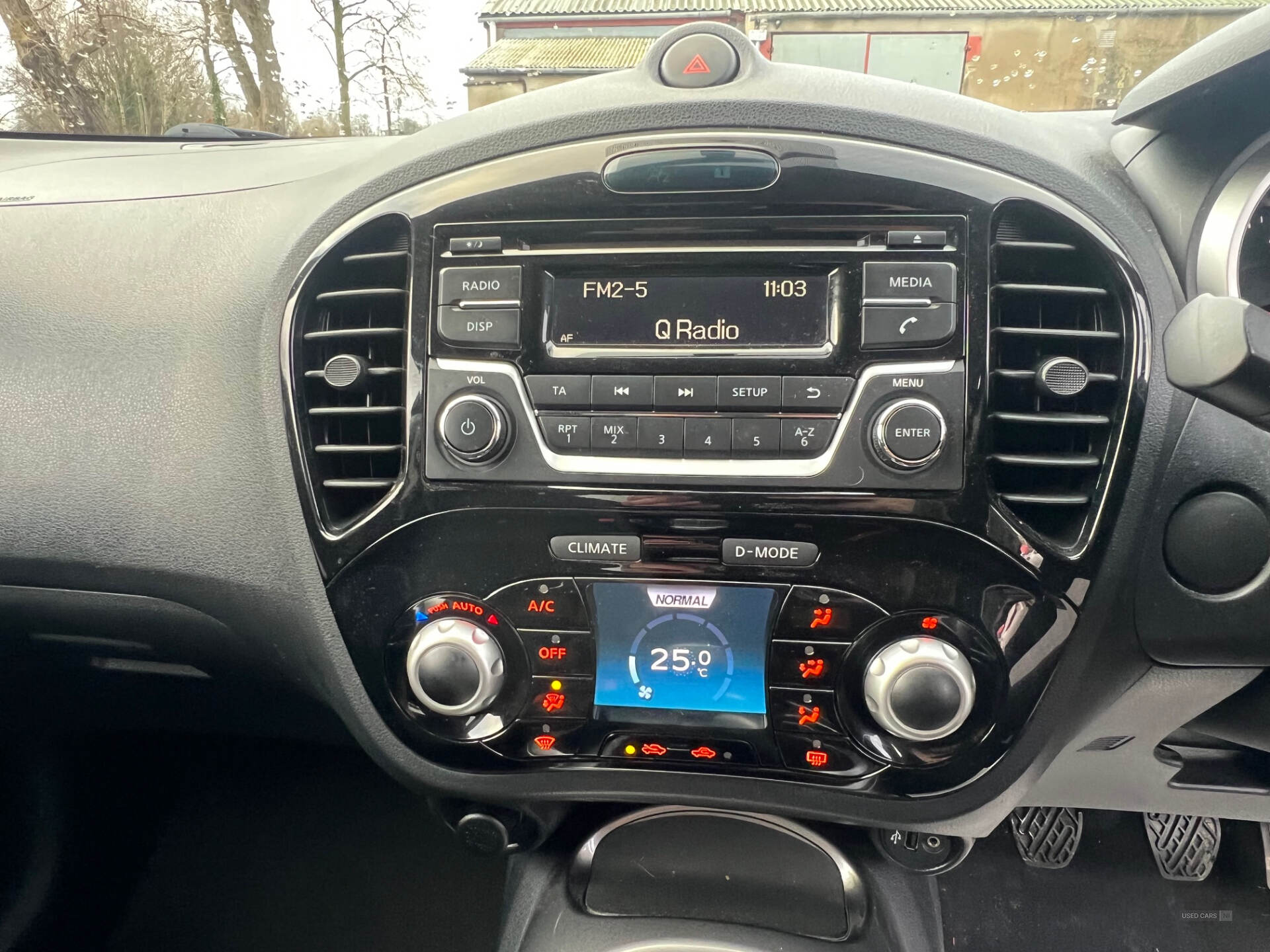 Mar 2016 Nissan Juke 1.2 DiG-T Acenta 5dr