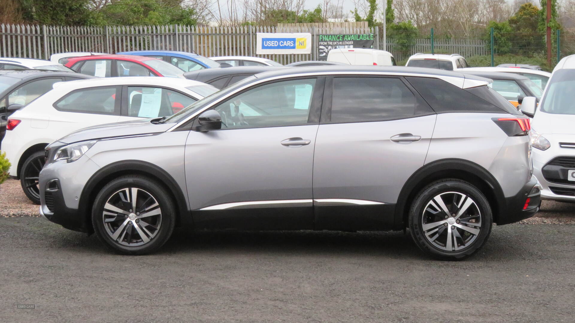 Peugeot 3008 DIESEL ESTATE in Derry / Londonderry