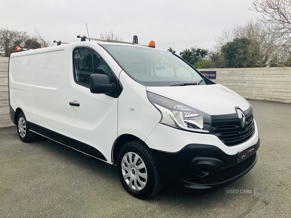 Renault Trafic LWB DIESEL in Down