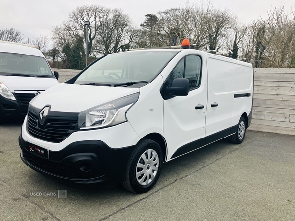 Renault Trafic LWB DIESEL in Down