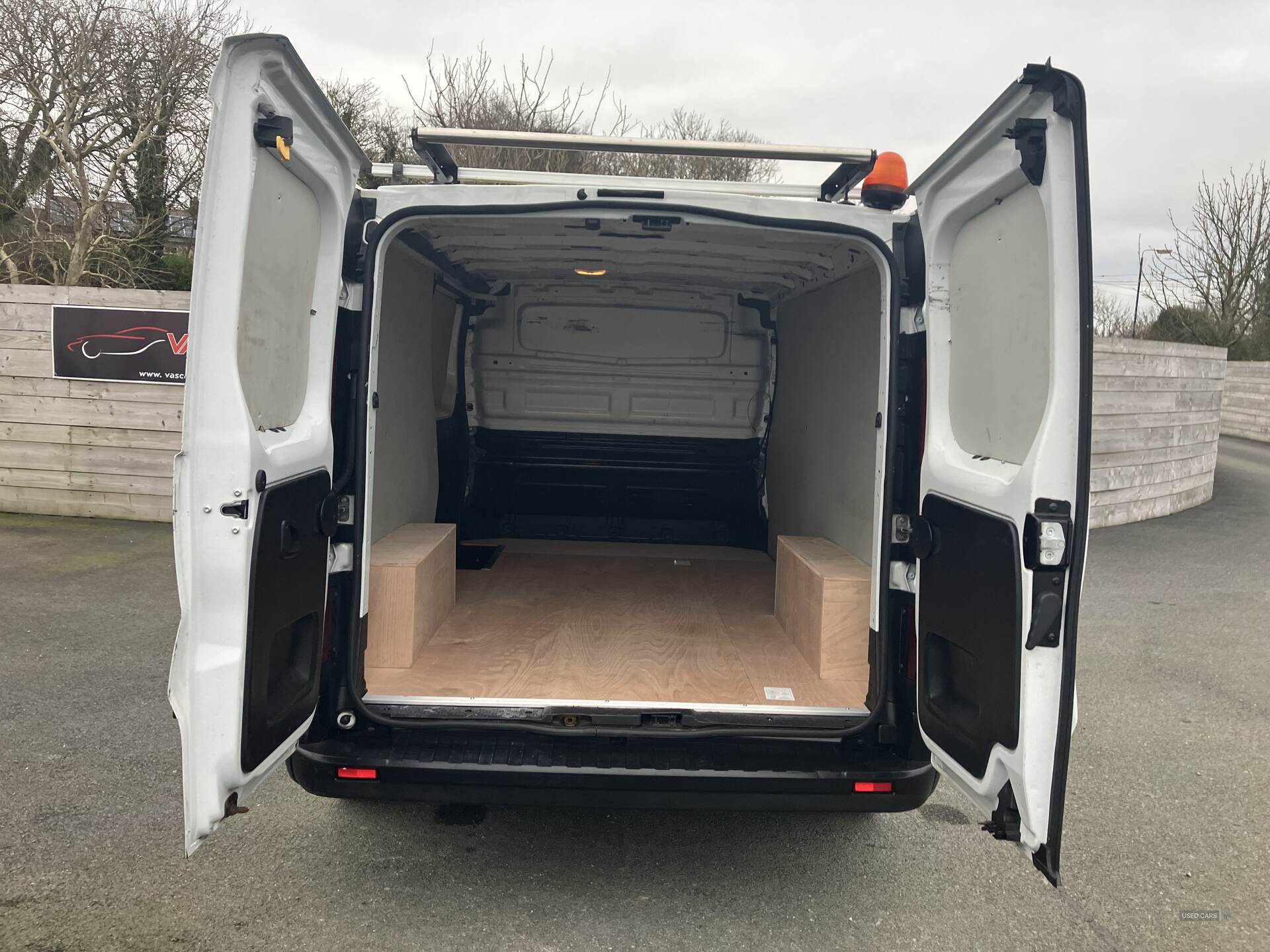 Renault Trafic LWB DIESEL in Down