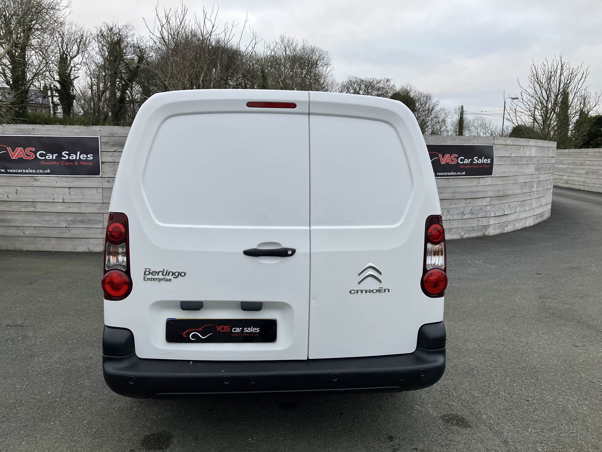 Citroen Berlingo L2 DIESEL in Down