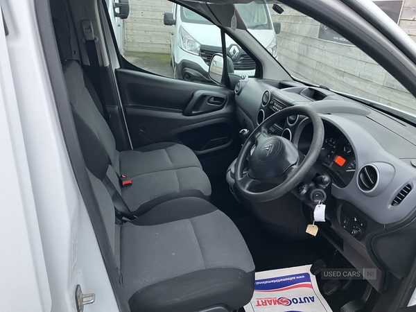 Citroen Berlingo L2 DIESEL in Down