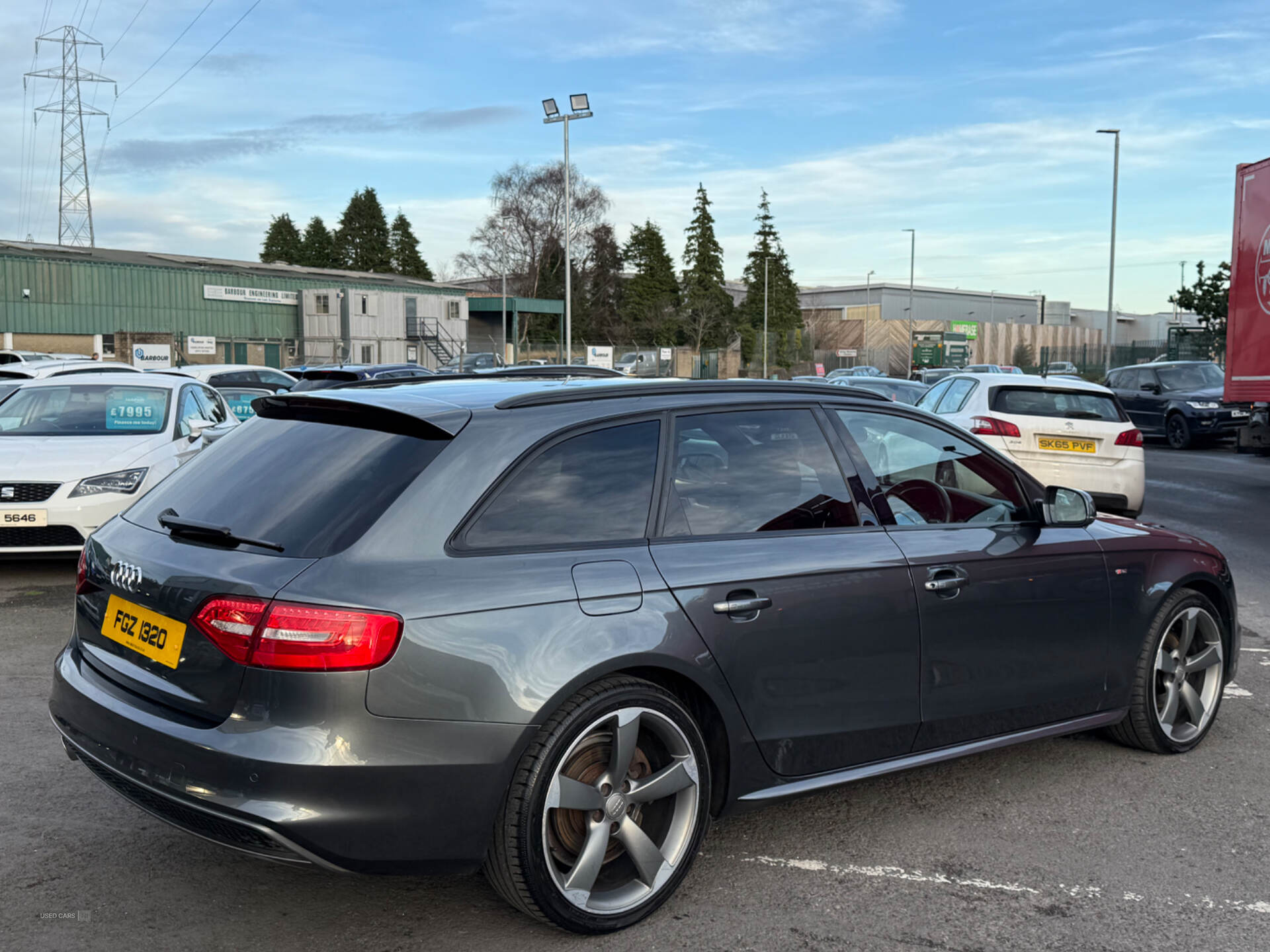 Audi A4 AVANT SPECIAL EDITIONS in Down