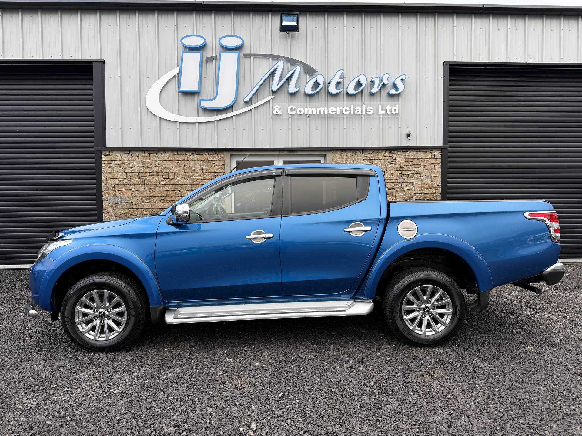 Jun 2018 Mitsubishi L200 Double Cab DI-D 178 Barbarian 4WD
