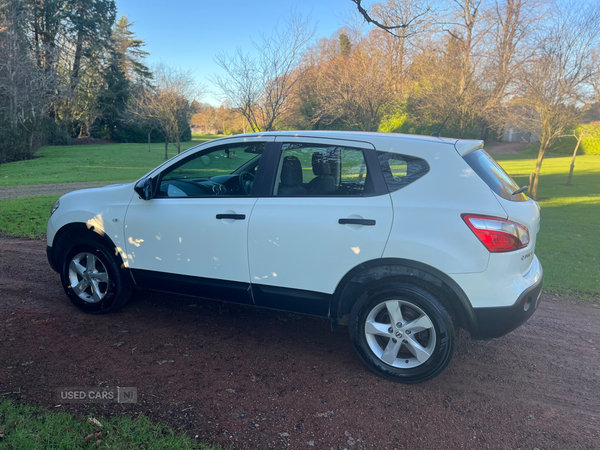 Nissan Qashqai HATCHBACK in Antrim