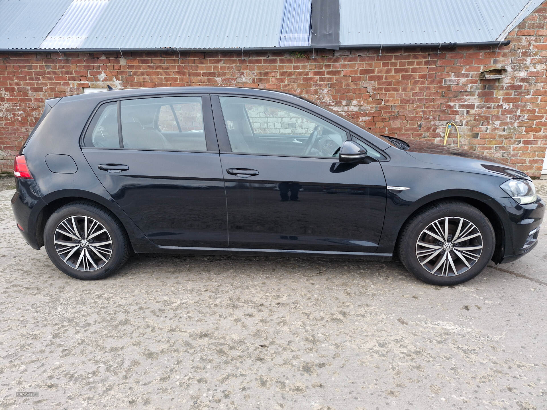 Volkswagen Golf HATCHBACK in Derry / Londonderry