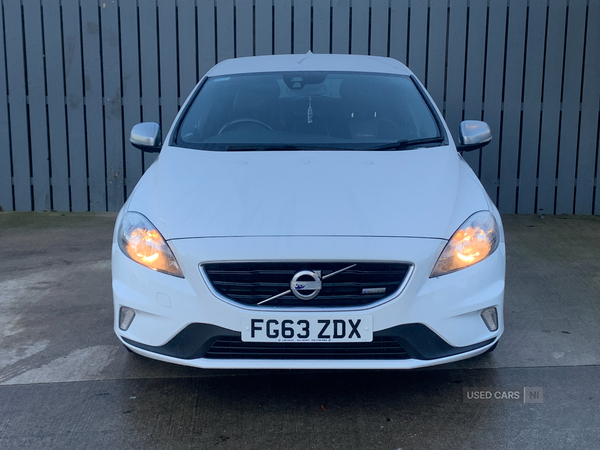 Volvo V40 DIESEL HATCHBACK in Antrim