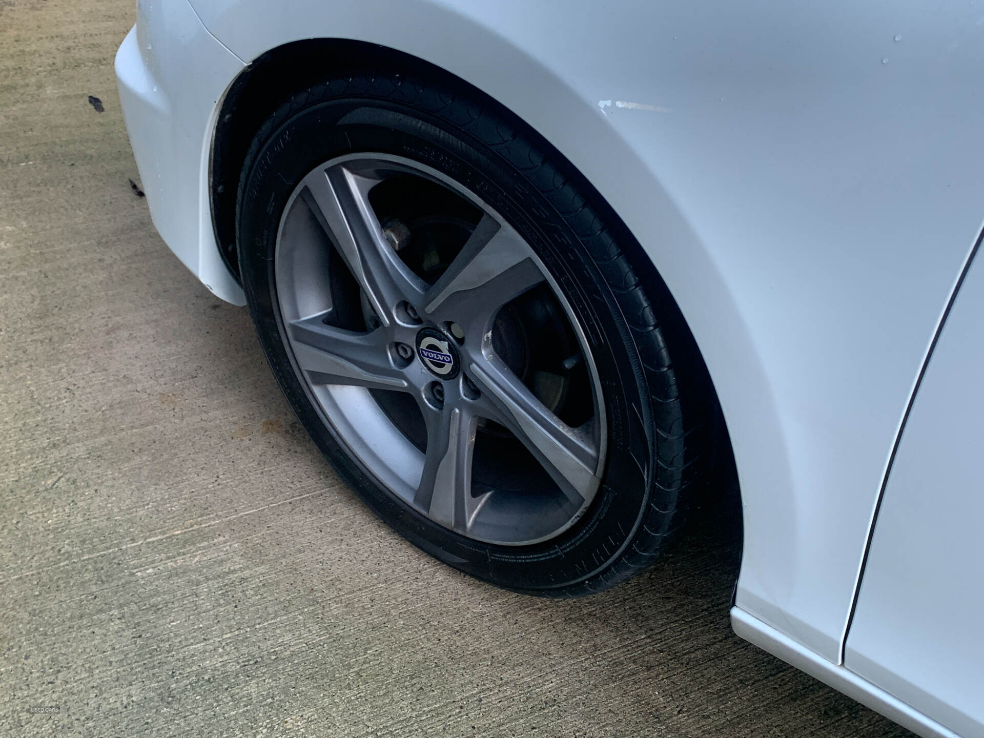 Volvo V40 DIESEL HATCHBACK in Antrim