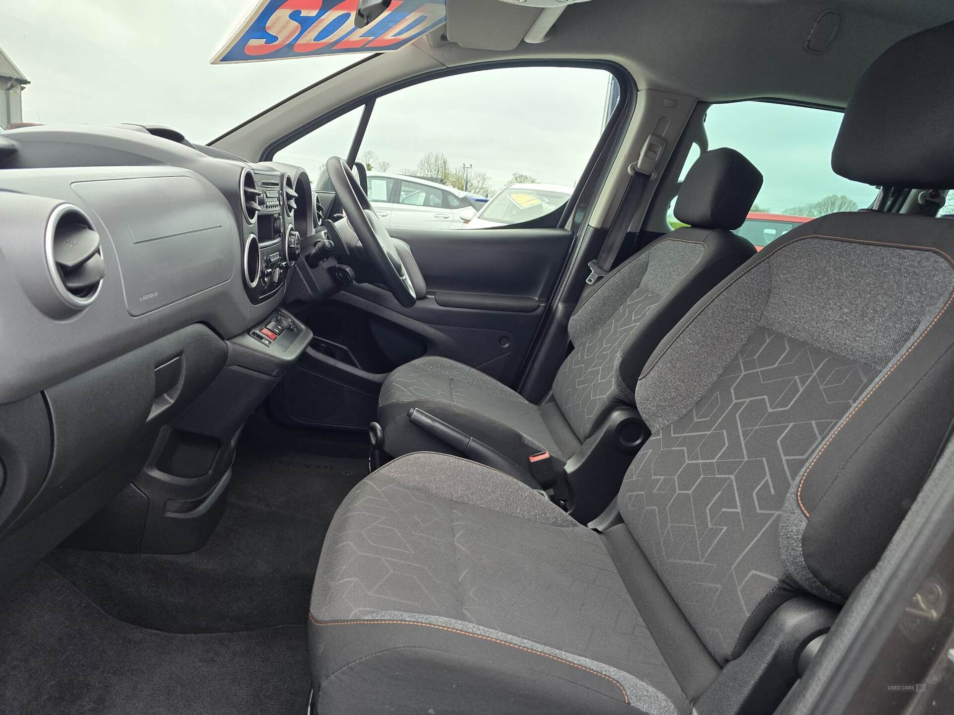 Apr 2018 Peugeot Partner Tepee 1.6 BlueHDi 100 Active 5dr ETG