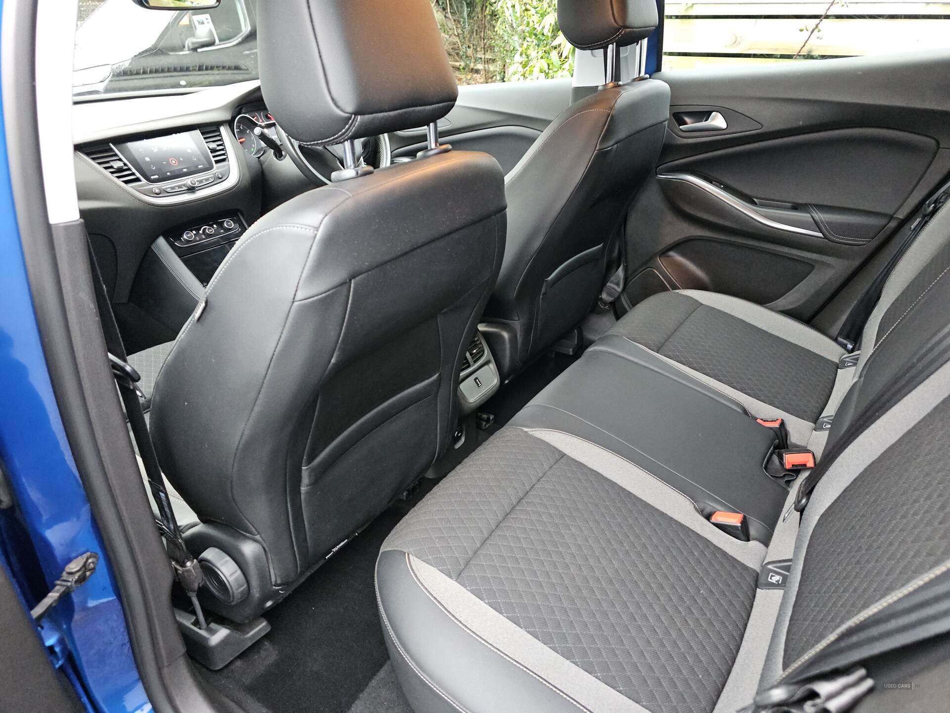 Feb 2020 Vauxhall Grandland X 1.5 Turbo D Business Edition Nav 5dr