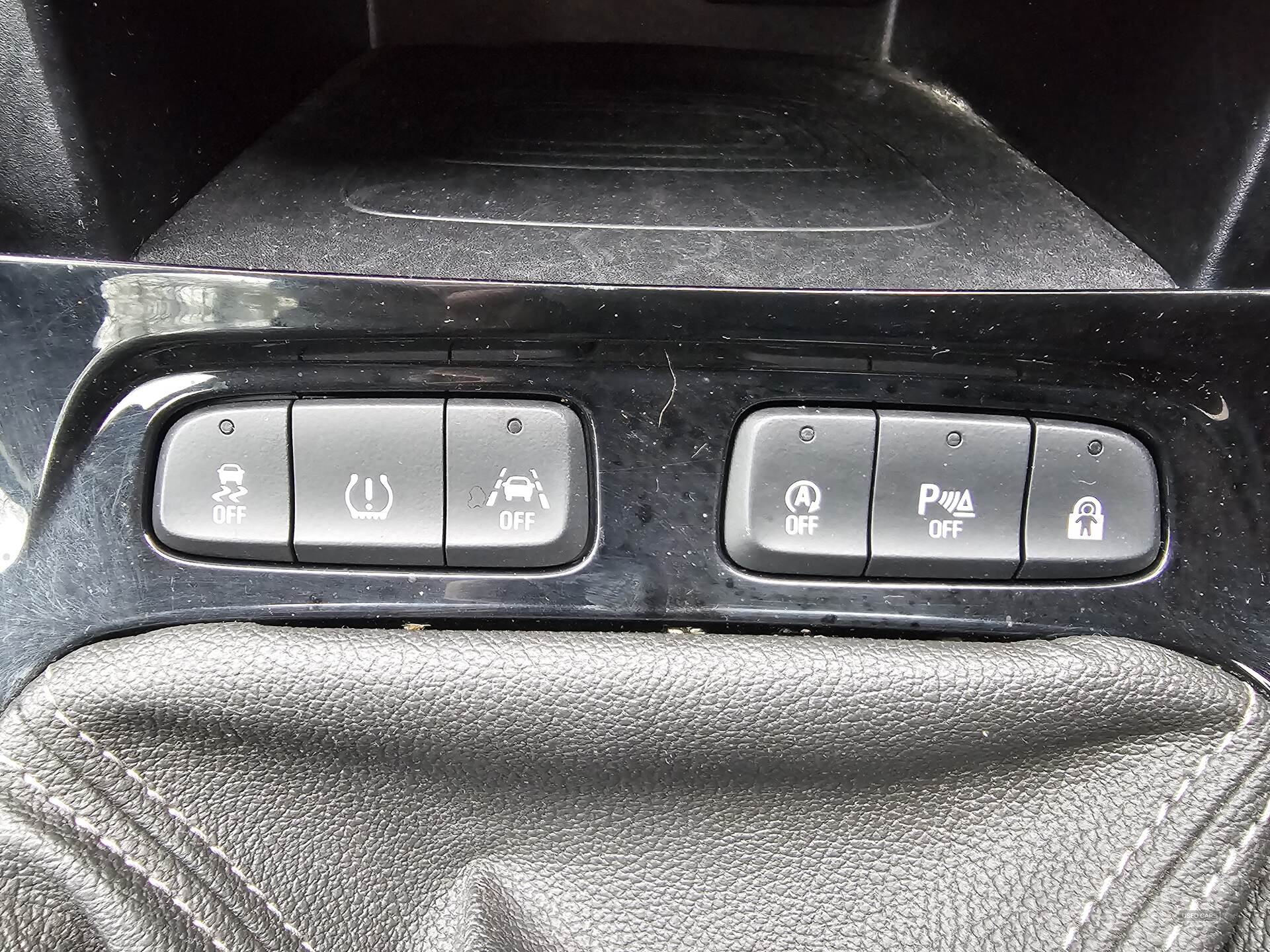 Feb 2020 Vauxhall Grandland X 1.5 Turbo D Business Edition Nav 5dr