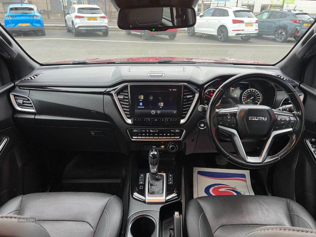 Apr 2021 Isuzu D-Max 1.9 V-Cross Double Cab 4x4 Auto