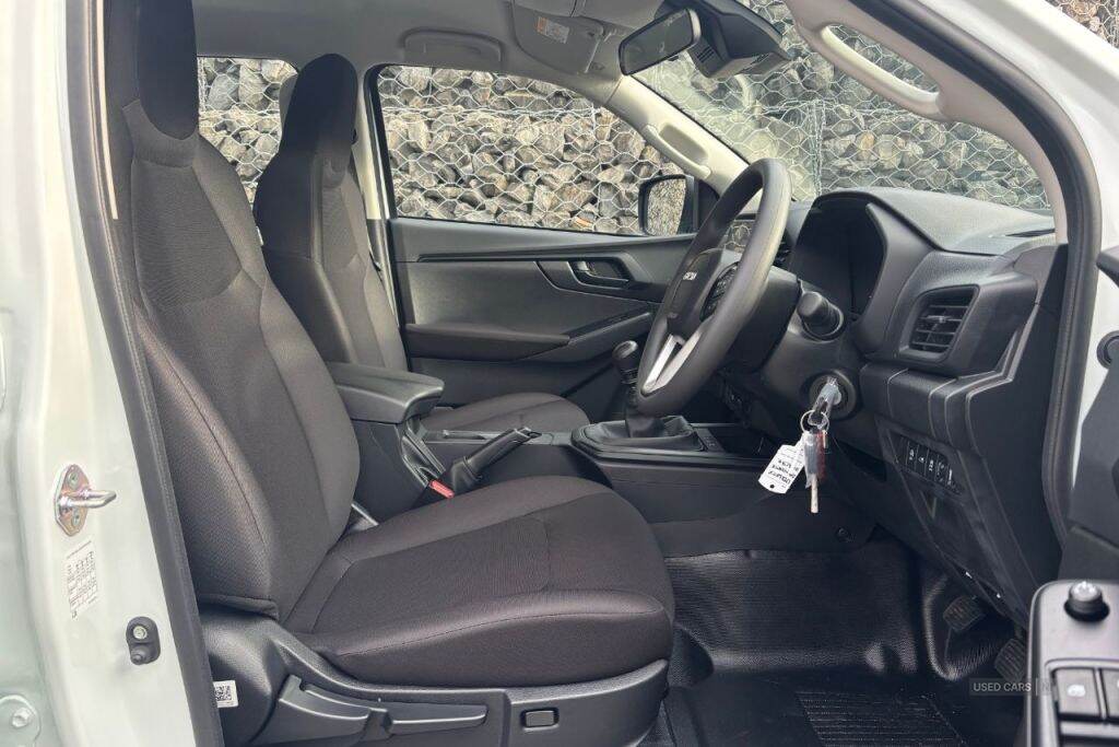  2025 Isuzu D-Max Utility Double Cab (DL) 1.9 4WD Euro 6 (s/s) 4dr