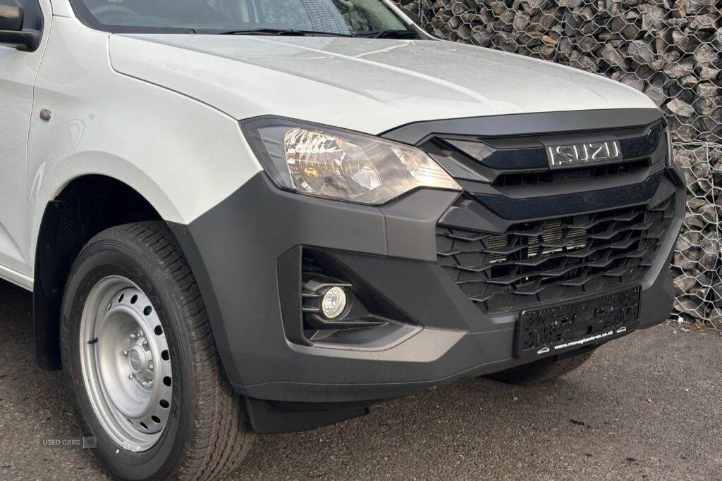  2025 Isuzu D-Max Utility Double Cab (DL) 1.9 4WD Euro 6 (s/s) 4dr
