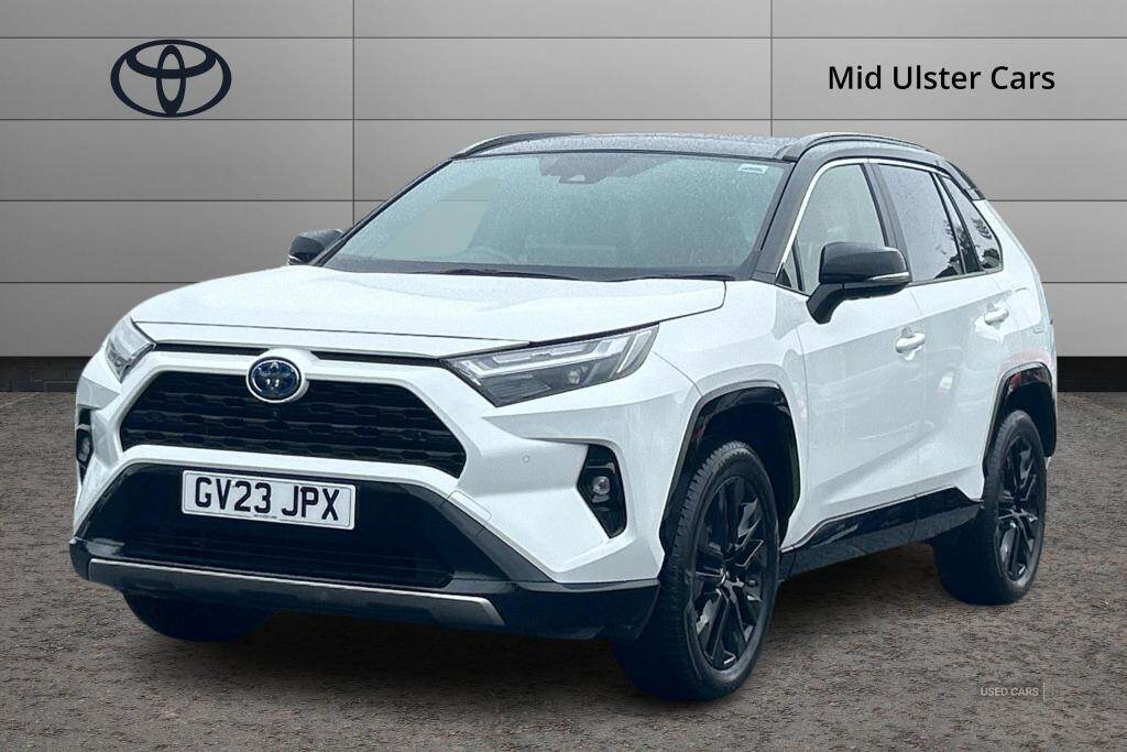 May 2023 Toyota RAV4 2.5 VVT-i Hybrid Dynamic 5dr CVT