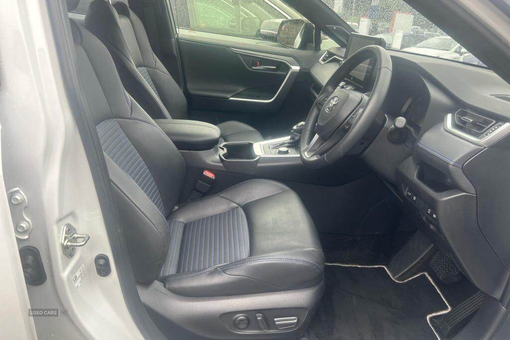 May 2023 Toyota RAV4 2.5 VVT-i Hybrid Dynamic 5dr CVT