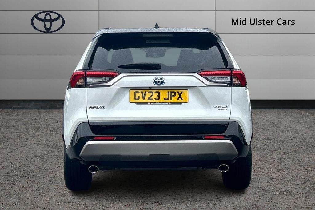 May 2023 Toyota RAV4 2.5 VVT-i Hybrid Dynamic 5dr CVT