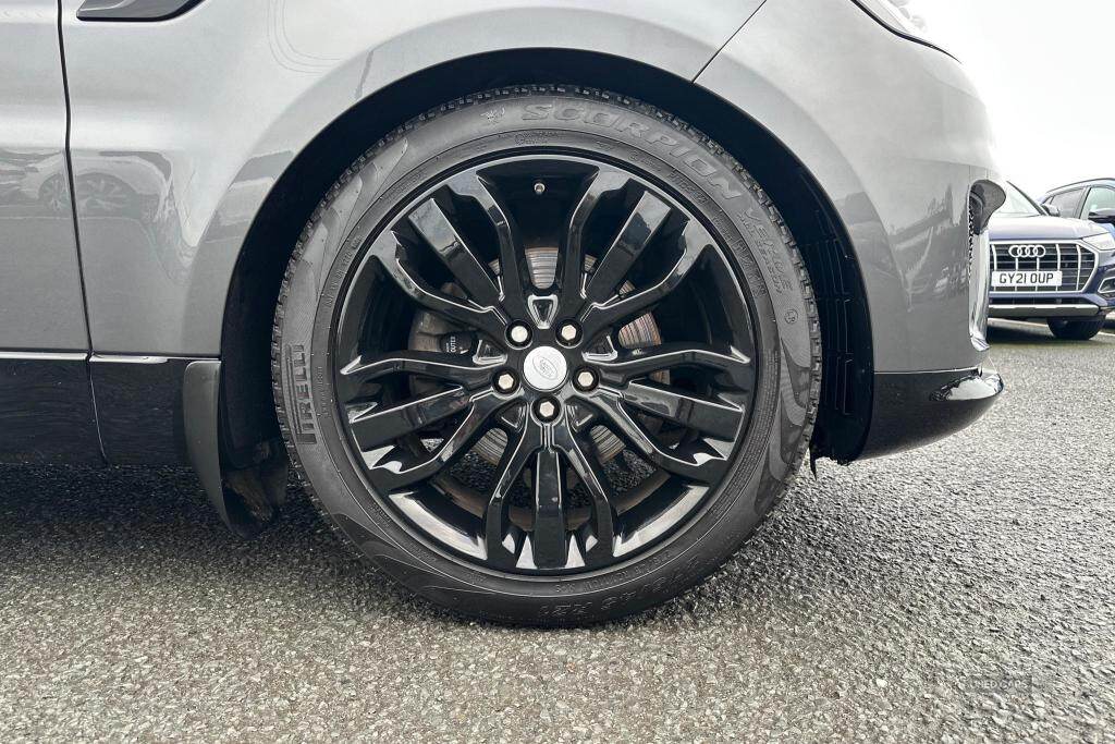 Sep 2018 Land Rover Range Rover Sport 3.0 SDV6 HSE 5dr Auto [7 Seat]