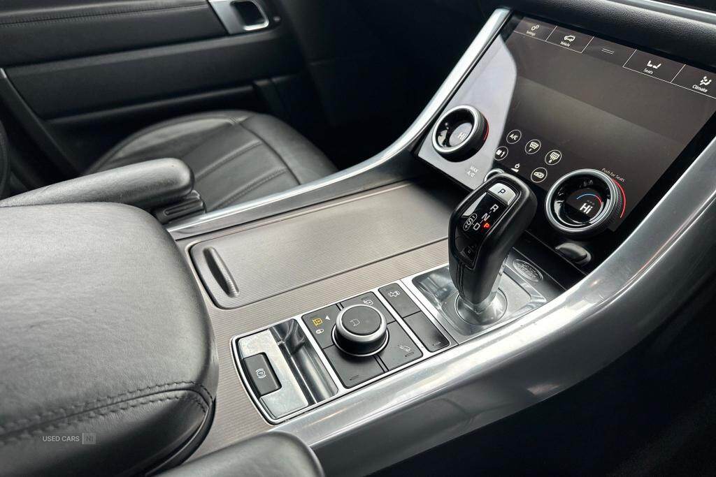 Sep 2018 Land Rover Range Rover Sport 3.0 SDV6 HSE 5dr Auto [7 Seat]