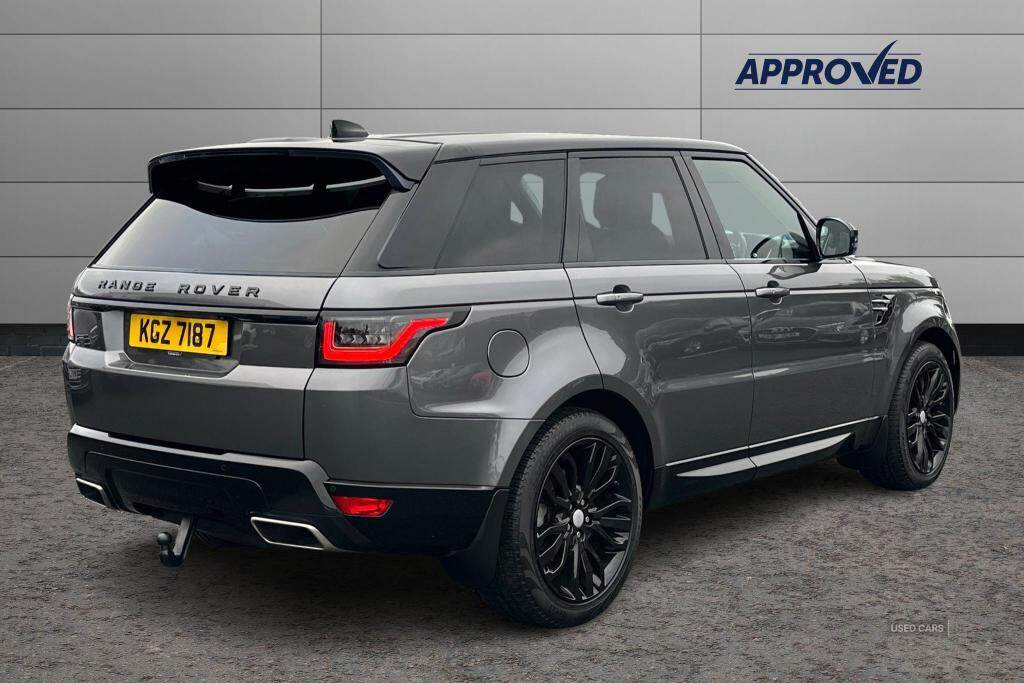 Sep 2018 Land Rover Range Rover Sport 3.0 SDV6 HSE 5dr Auto [7 Seat]