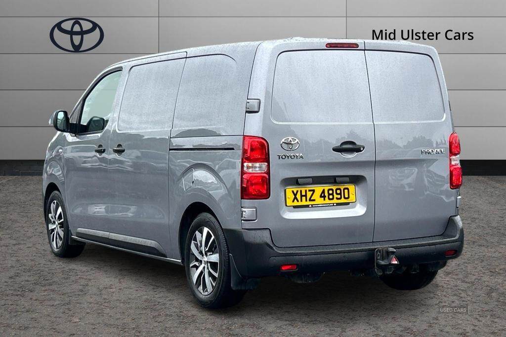 Feb 2020 Toyota Proace 1.5D 120 Icon Van