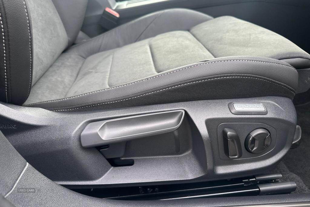 Dec 2023 Volkswagen Arteon 2.0 TDI 200 R-Line 5dr DSG