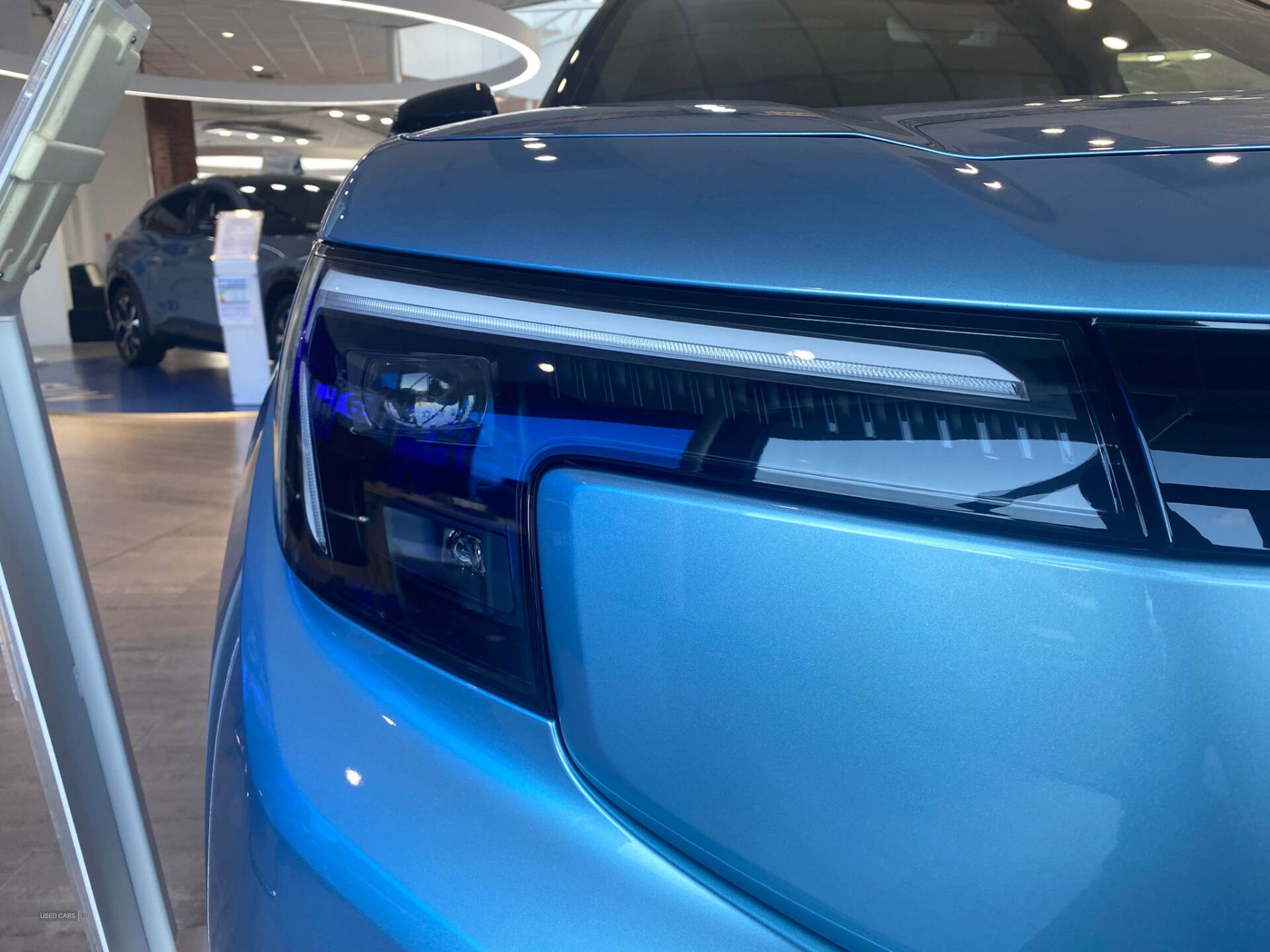 Feb 2025 Ford Explorer Premium Extended Range