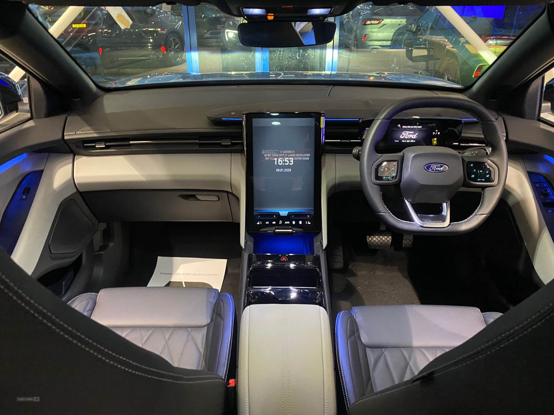Feb 2025 Ford Explorer Premium Extended Range
